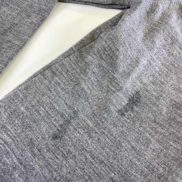 Escada Gray Black Cardigan Top Tank TwinSet 34 36 - Picture 10 of 10